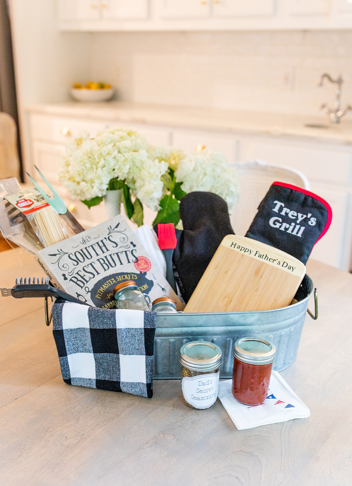 Father's Day Gift Basket with Cricut Joy - LoChandler.com